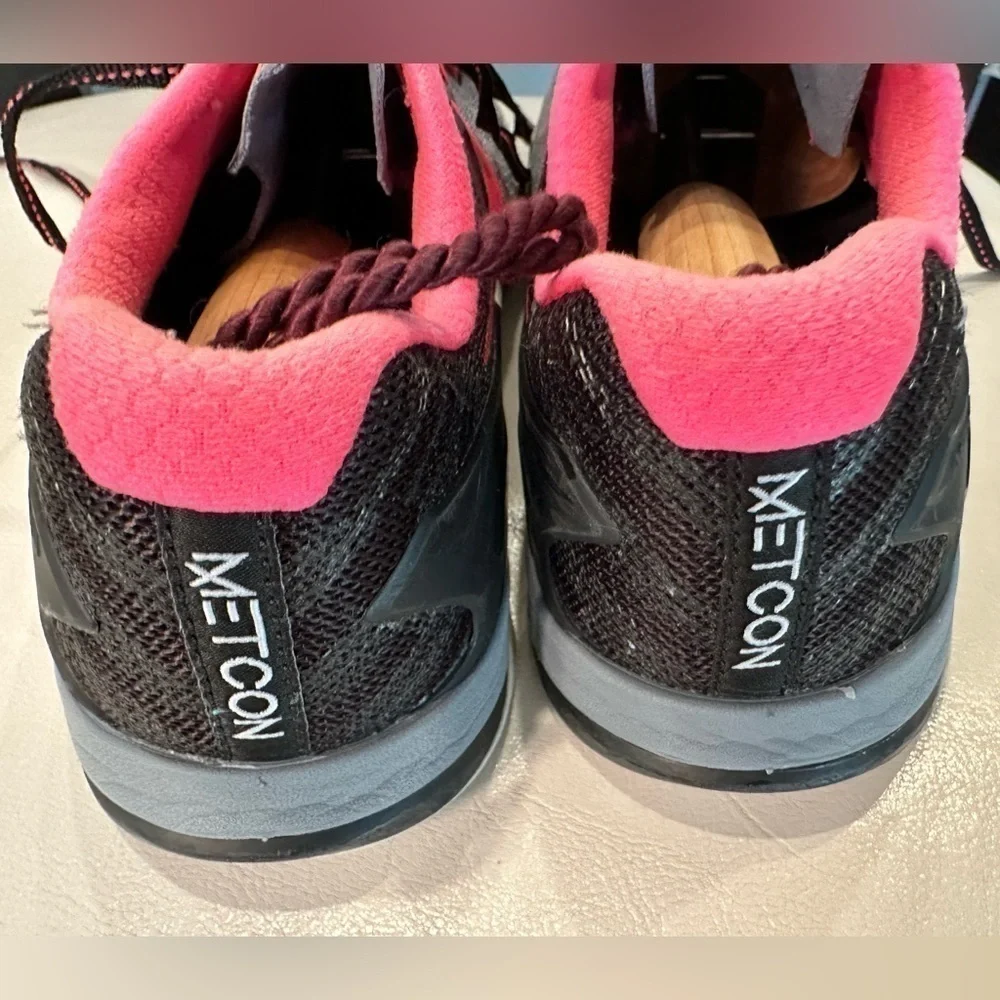 NIKE Metcon 3 Womens Cross Training Shoes Grey Black Pink 849807-004 Size 8